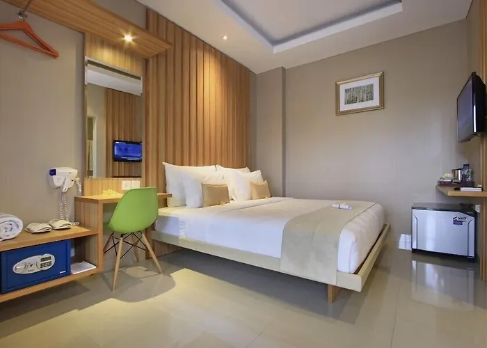 Puri Padma 3*